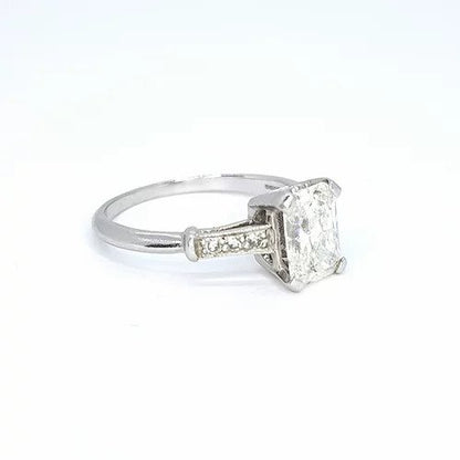 Radiant Cut Diamond Solitaire Engagement Ring in Platinum, 1.18 carats