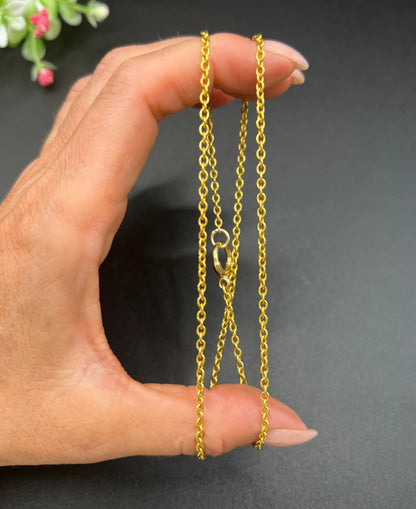 Victorian 15 Carat Yellow Gold 20 Inch Thick Trace Link Chain Necklace, Circa 1890