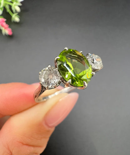 Antique Art Deco Peridot and Diamond Three Stone Ring, 1920s