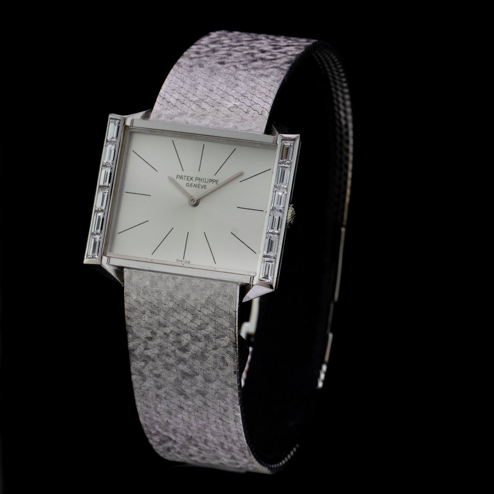 Vintage ladies Patek Philippe 18ct White Gold Manual Watch with Baguette Diamond Bezel, Circa 1980s