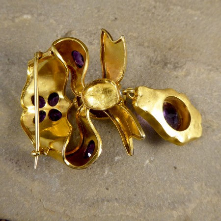 Antique Victorian Amethyst and 15ct Yellow Gold Bow Brooch with Drop