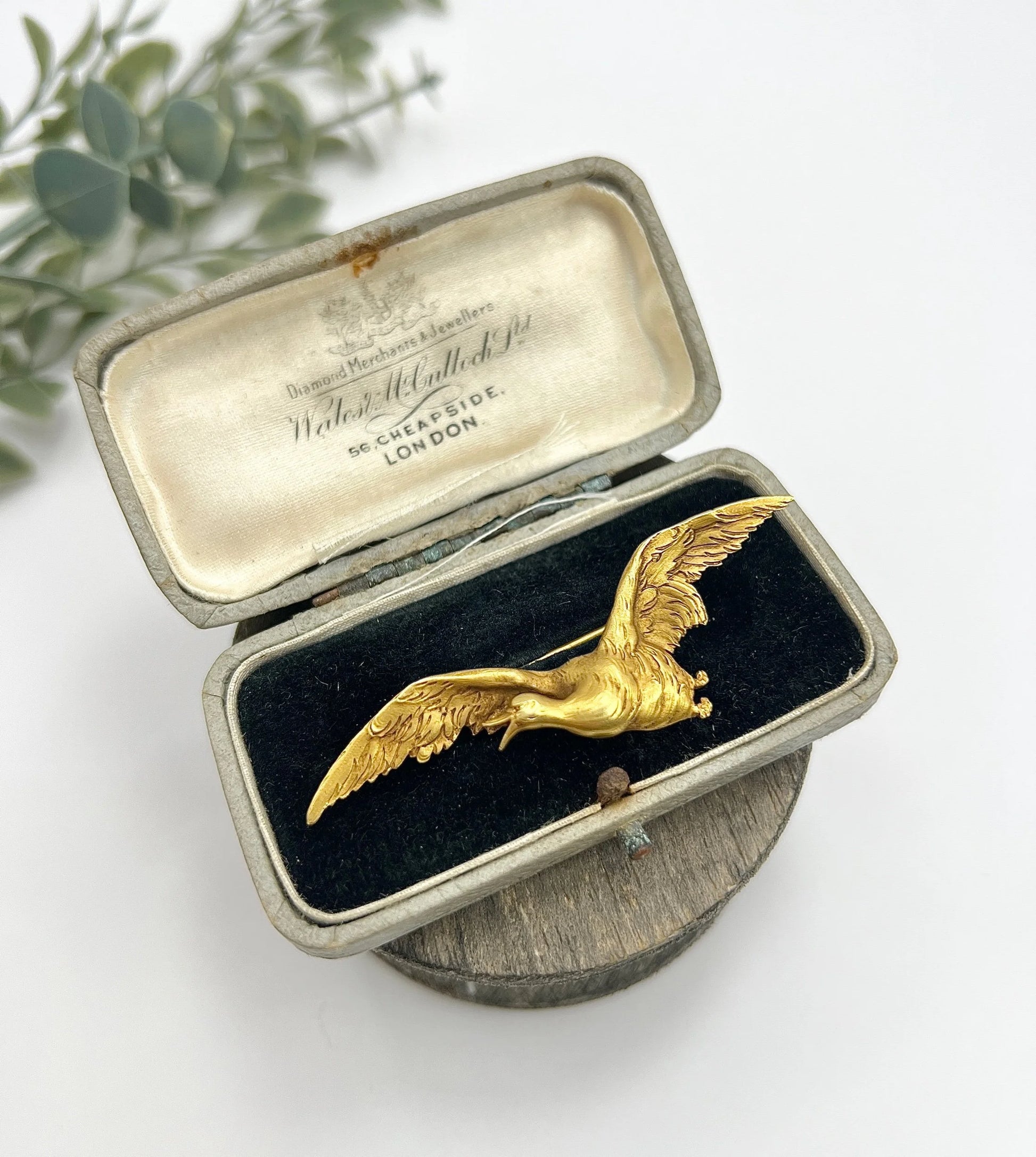 French Edwardian 18 Carat Yellow Gold Golden Goose Brooch, Circa 1900