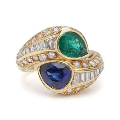 Vintage Sapphire Emerald Toi et Moi Crossover Ring with Diamonds