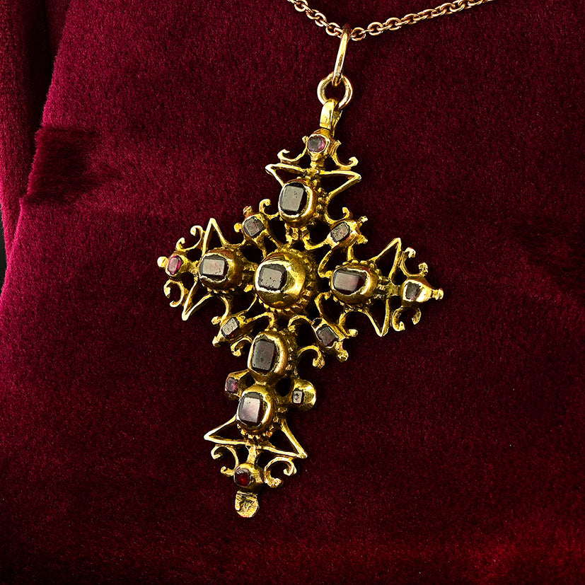 Georgian Antique Table Cut Garnet and Ruby Set 18ct Yellow Gold Cross Pendant, Mid 18th century Circa 1740