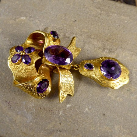Antique Victorian Amethyst and 15ct Yellow Gold Bow Brooch with Drop