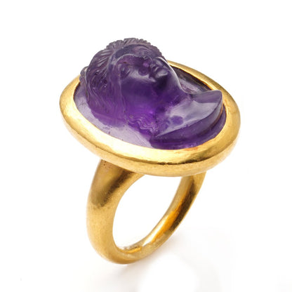 Antique Victorian Carved Amethyst Cameo Ring in 22ct Gold