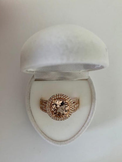 Fine 2.35ct Brazilian Morganite 18ct Rose Gold Dress Ring