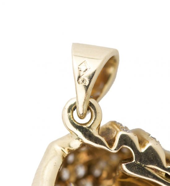 French 3ct Diamond Set Four Hand Symbol 18ct Yellow Gold Pendant