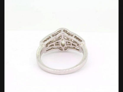 Vintage Diamond Ring, 1.39 carat total, 18ct White Gold