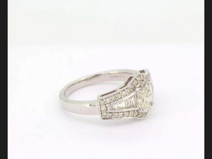 Vintage Diamond Ring, 1.39 carat total, 18ct White Gold