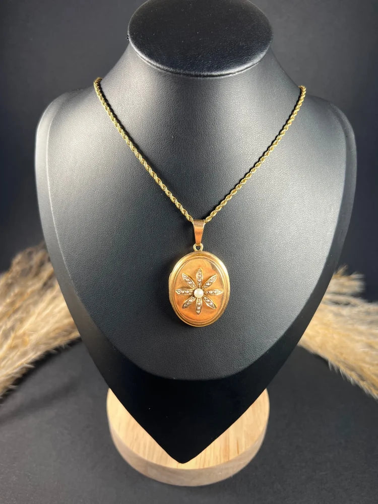 Antique 18 Carat Rose Gold Oval Shaped Locket With Pearl Flower
