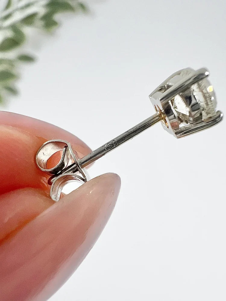 Vintage 1.02ct Diamond Solitaire Stud Earrings