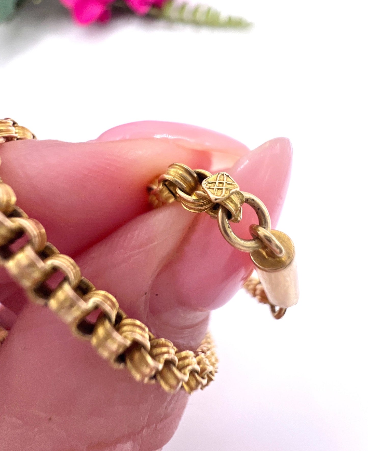Antique 15ct Yellow Gold, 19 Inch Fancy Round Belcher Link Chain