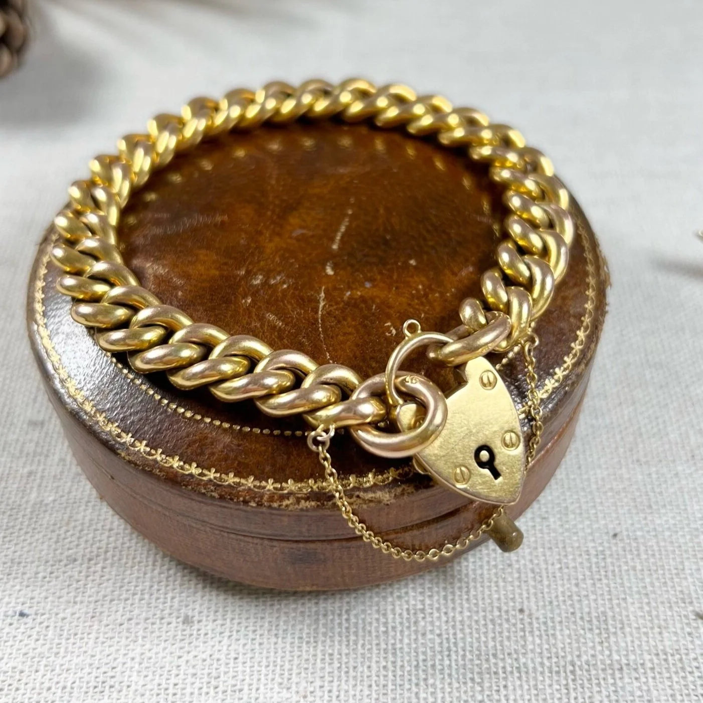 Victorian 15 Carat Yellow Gold Curb Link Bracelet with Heart Padlock Clasp, Circa 1880