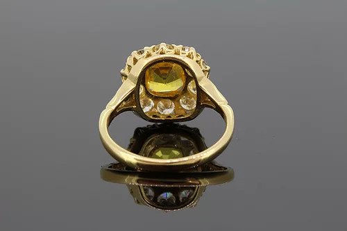 2.90ct Yellow Sapphire and Diamond Cluster Ring in 18ct Yellow Gold