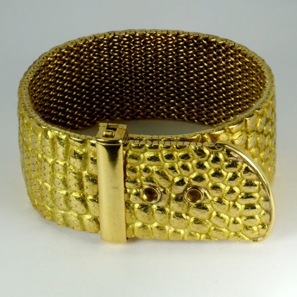 Tiffany and Co 18ct Gold Crocodile Buckle Bracelet by Angela Cummings
