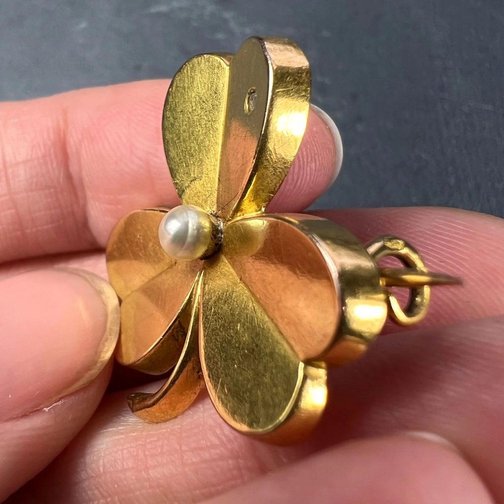 French Natural Pearl and 18ct Yellow Gold Clover Pendant come Brooch