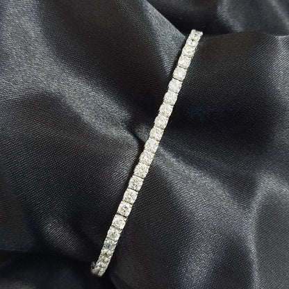 5.65ct Diamond Tennis Bracelet