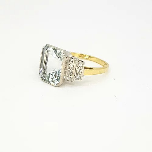 Emerald Cut Aquamarine and Diamond Ring, 4.00 carats