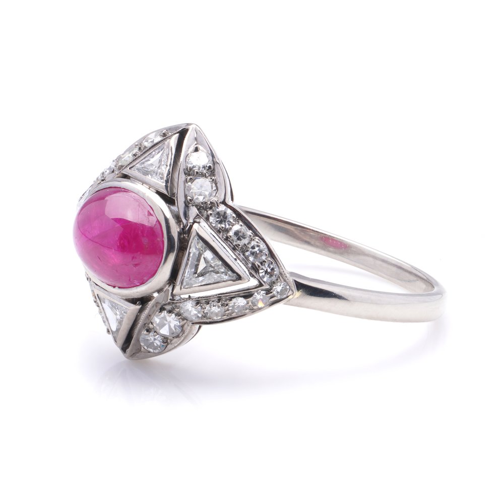 Art Deco Style Vintage Cabochon Ruby and Triangle Diamond Cluster Ring