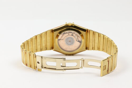 Omega Constellation 18ct Yellow Gold 35mm Chronometer Automatic, gold colour dial, date indicator, yellow gold fixed bezel, black Roman numerals, skeleton back, 18ct yellow gold bracelet with matching 18ct push-button clasp