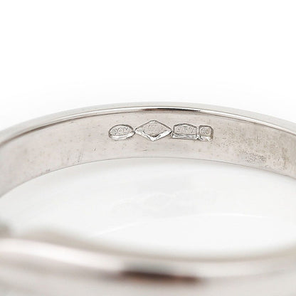 Contemporary 0.85ct Diamond Solitaire Engagement Ring in Platinum