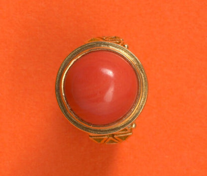 Jacob de Groes Cabochon Coral and 18ct Gold Geometric Dress Ring