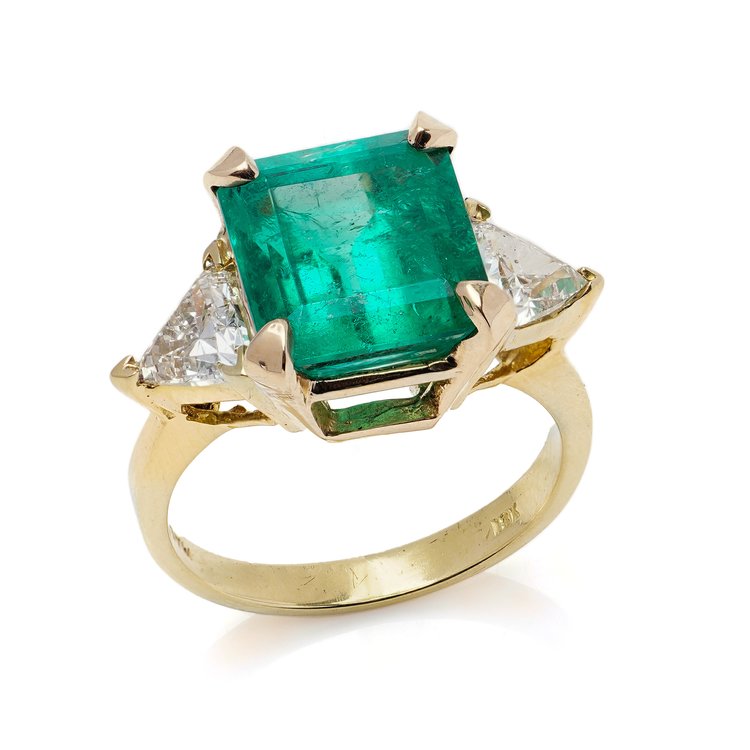 GIA Certified 6.15ct Natural Colombian Emerald and Trillion Diamond Ring