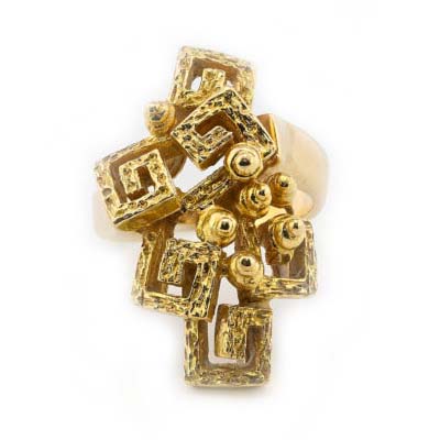Vintage 1970s Ilias Lalaounis Designer Gold Cocktail Ring, attractive unique striking Ilias Lalaounis 18ct yellow gold ring beautifully designed in a vintage modernist brutalist style