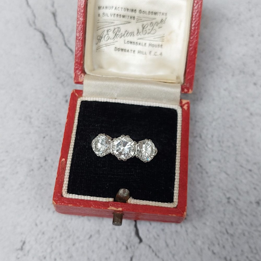 Old European Cut Diamond Trilogy Ring, 2.90 carats