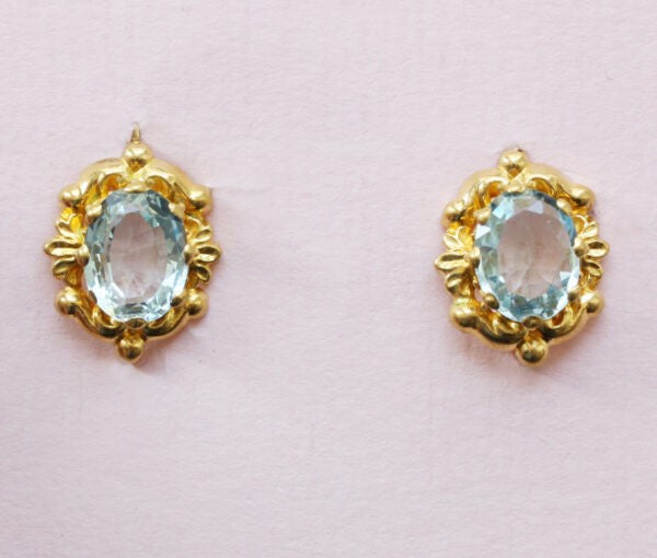 Antique Georgian Aquamarine and Pink Topaz Chandelier Drop Earrings; girandole day and night earrings, repoussé 18ct gold floral decoration, 1819-1838.