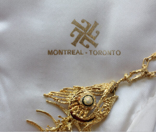 Vintage 18ct Yellow Gold and Enamel Articulated Fish Bone Pendant, on 18ct gold chain with knots. Italy,  Circa 1970, with original Lucas pouch