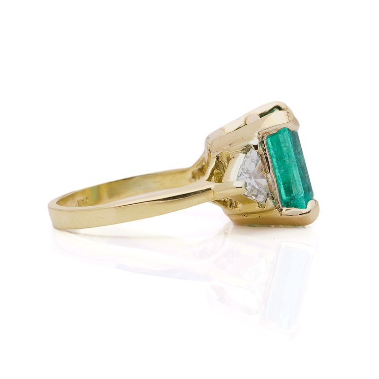 GIA Certified 6.15ct Natural Colombian Emerald and Trillion Diamond Ring
