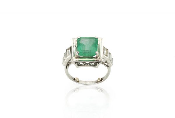4.20ct Natural Colombian Emerald and Baguette Diamond Ring, Certified