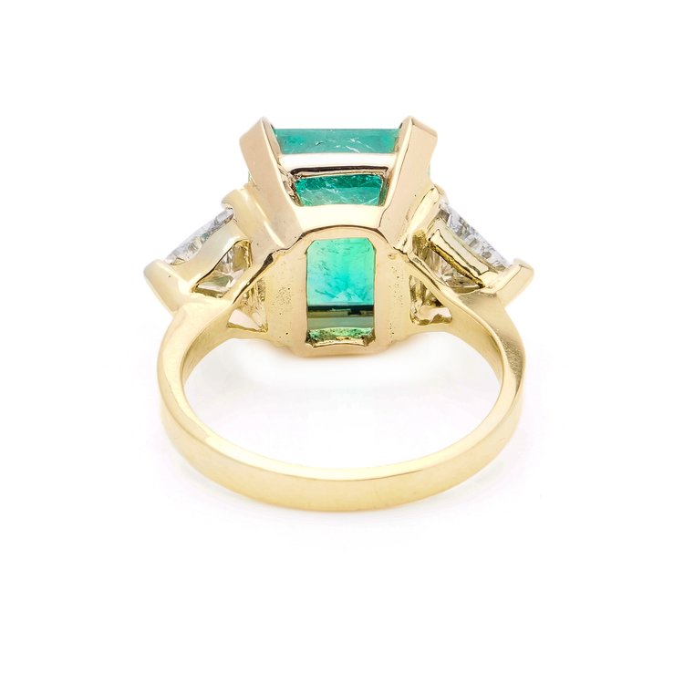 GIA Certified 6.15ct Natural Colombian Emerald and Trilliant Diamond Ring
