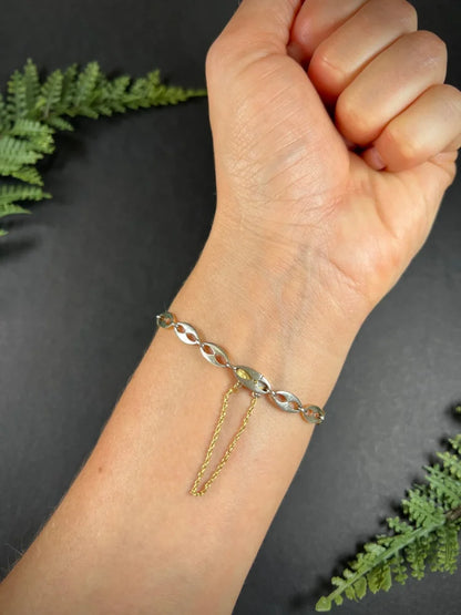 Antique Diamond And Pearl Bracelet In 18 Carat Yellow Gold And Platinum