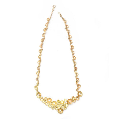 Vintage 18ct Yellow Gold Floral Necklace with Diamonds; comprised of circular hammered gold flowers set with 0.91cts brilliant-cut diamonds