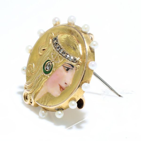 Art Nouveau Gold and Enamel Brooch with Diamonds and Natural Pearls