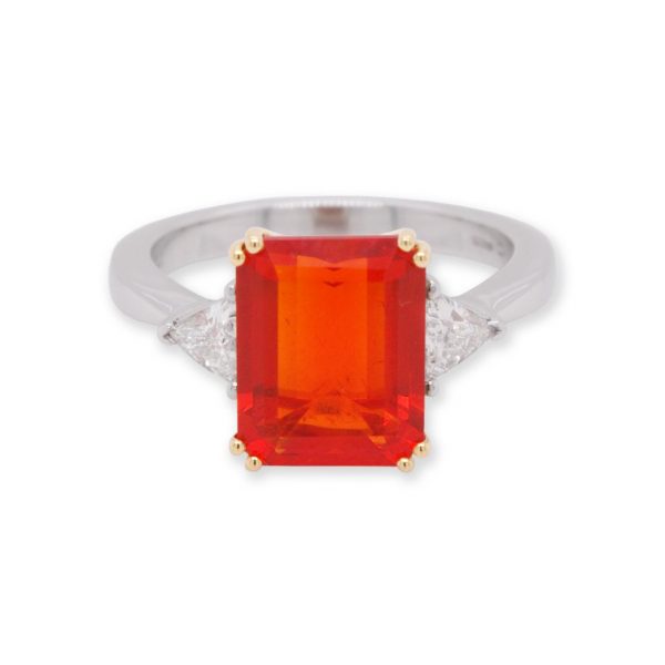 Vintage Fire Opal and Diamond Ring, 2.78 carats, 18ct White Gold