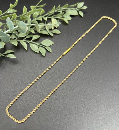 Antique 15 Carat Yellow Gold 16 1/2 Inch Solid Rope Link Chain, Circa 1890
