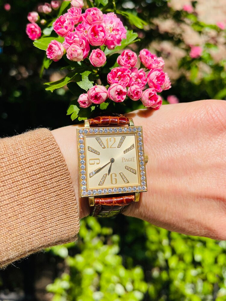 Piaget 18ct Yellow Gold Watch with Diamonds, Ref P10182