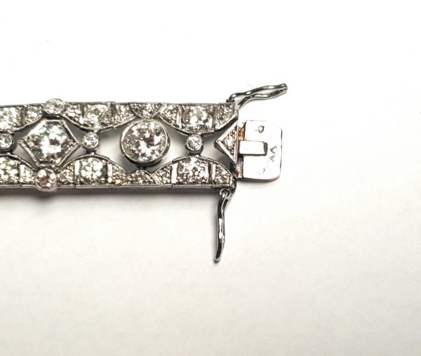 Art Deco French Old Cut Diamond Bracelet in Platinum, 17.00 carats