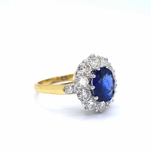 Vintage 1.50ct Sapphire and Diamond Oval Cluster Ring