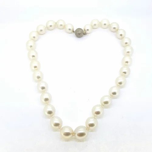 Southsea Pearl Necklace with Diamond Clasp
