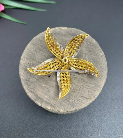 Vintage Diamond Ruby Gold and Platinum Flower Brooch come Pendant