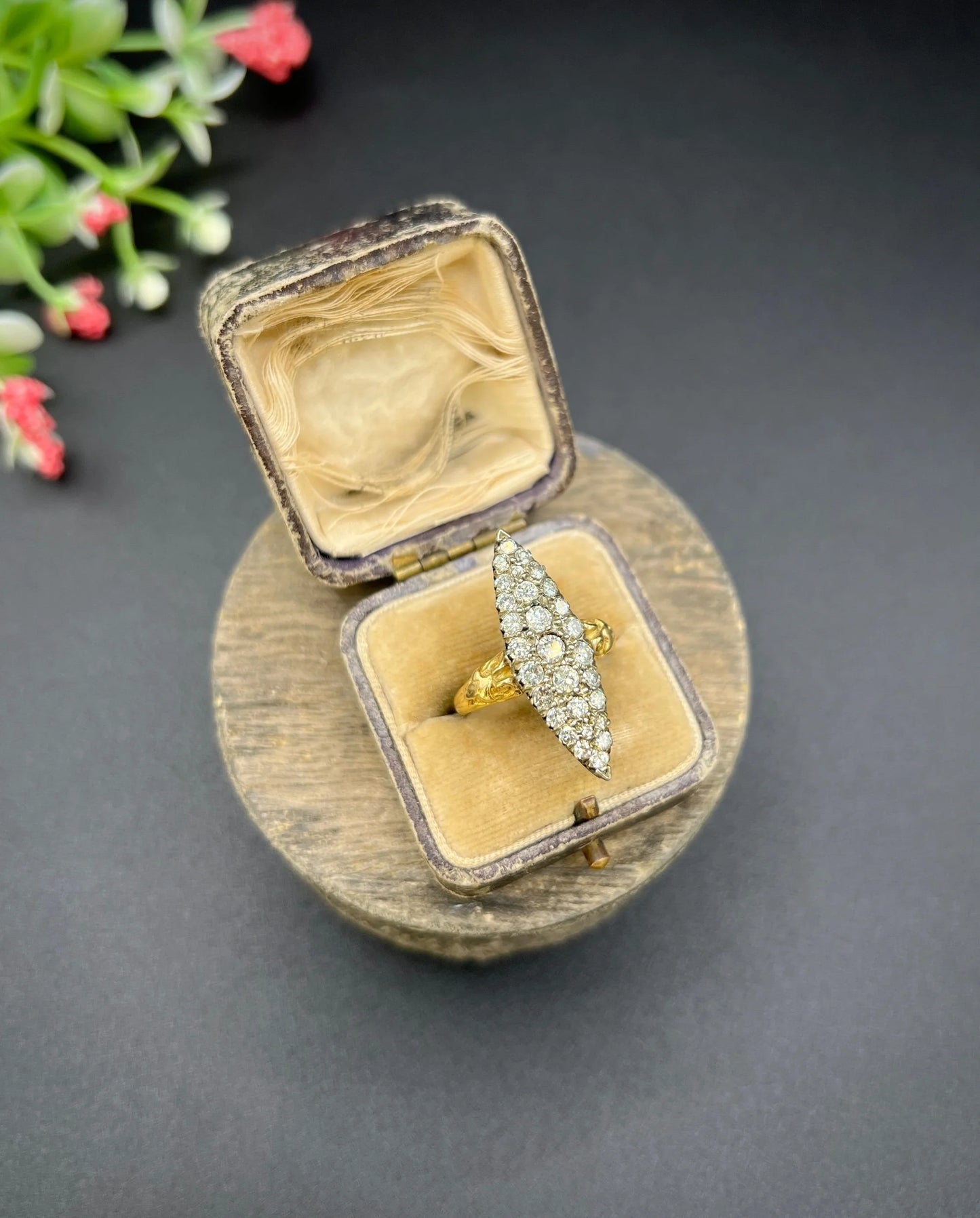 Victorian 18 Carat Yellow Gold Diamond Marquise/Navette Ring, 2.20 Carats