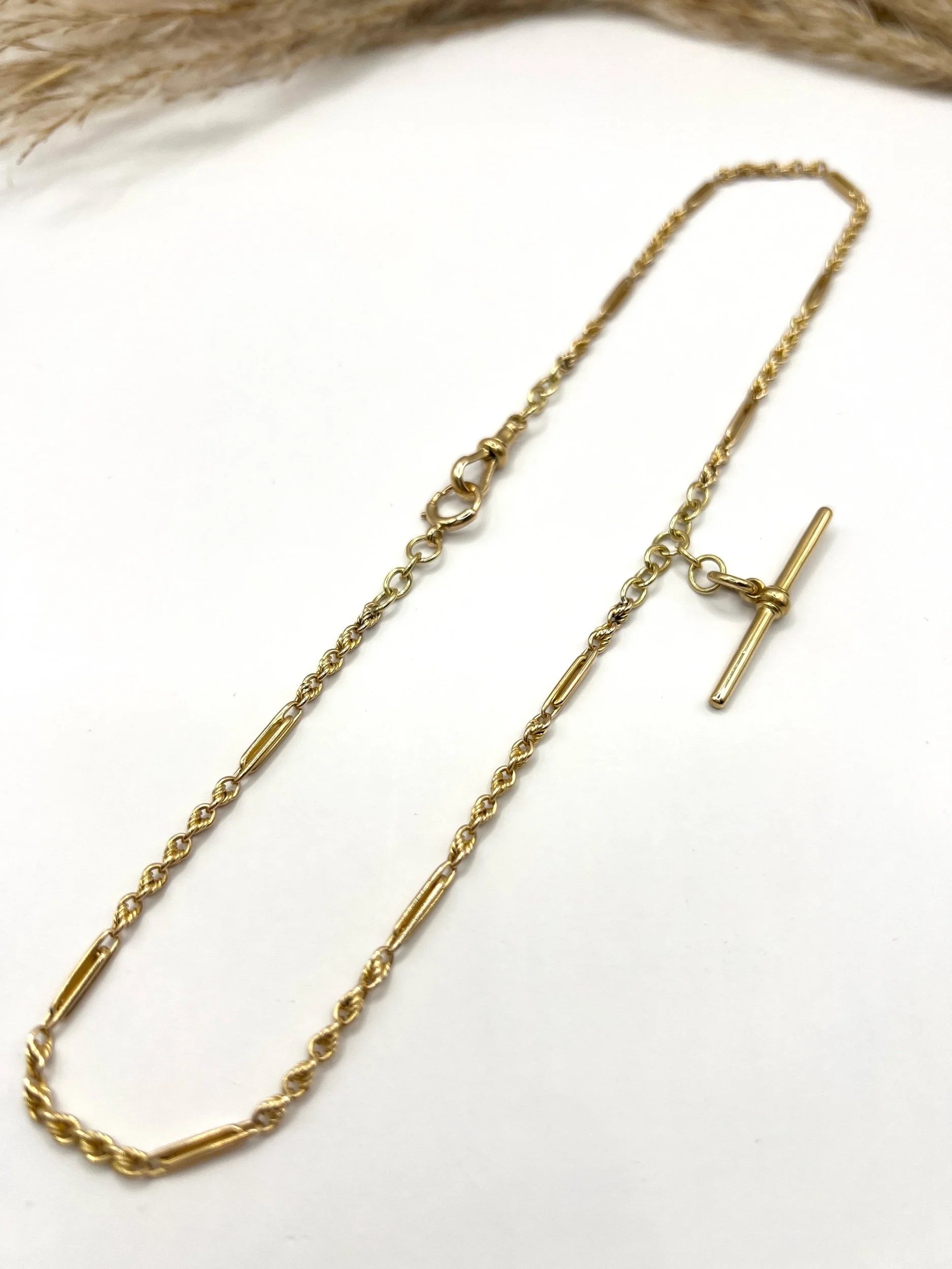 Antique 18 Carat Yellow Gold Albert Chain Fancy Paperclip Knot Link Necklace