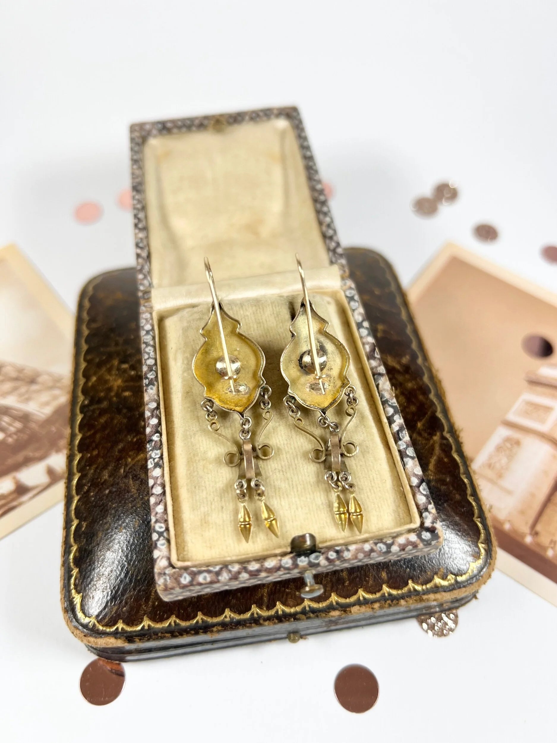Antique 14ct Gold Edwardian Carved Sardonyx Cameo Earrings