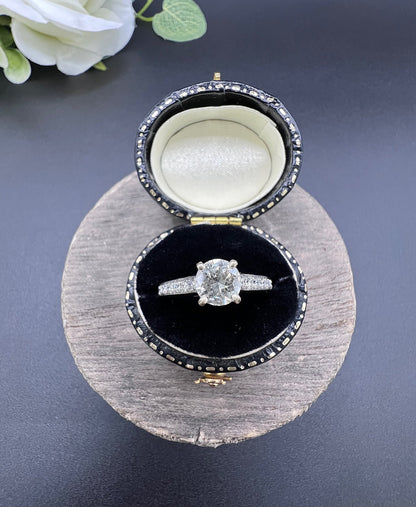 Vintage Platinum, 1930s 0.89 Carat Diamond Engagement Ring