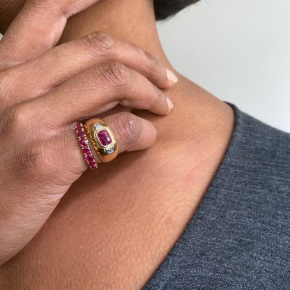 French Ruby Full Eternity Ring in 18ct Yellow Gold, 2.89 carats